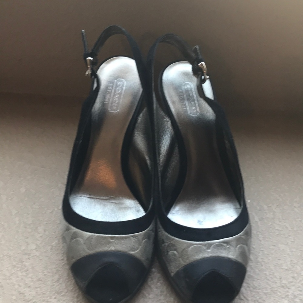 Coach Wedges in multi color( Gray,Black,Silver)♥️